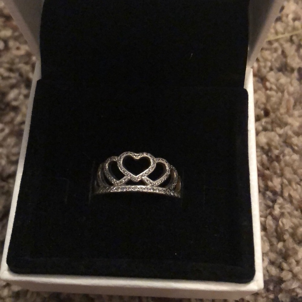 Pandora Ring